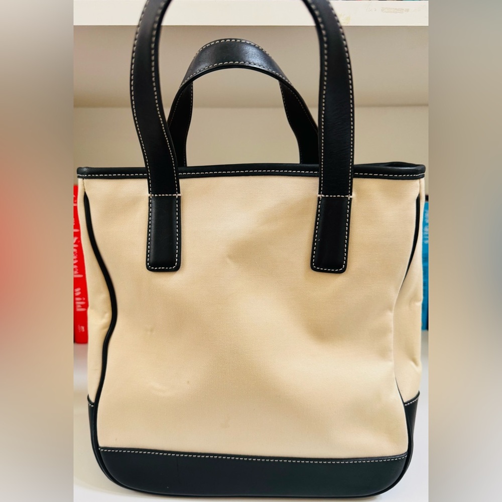 Coach Hampton Canvas and Leather Vintage Tote Bag With Yellow Interior - Picture 3 of 14